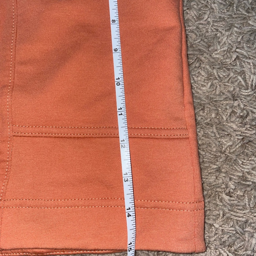 NWOT ATHLETA BREATHABLE
Retroterry Short - Picture 8 of 8